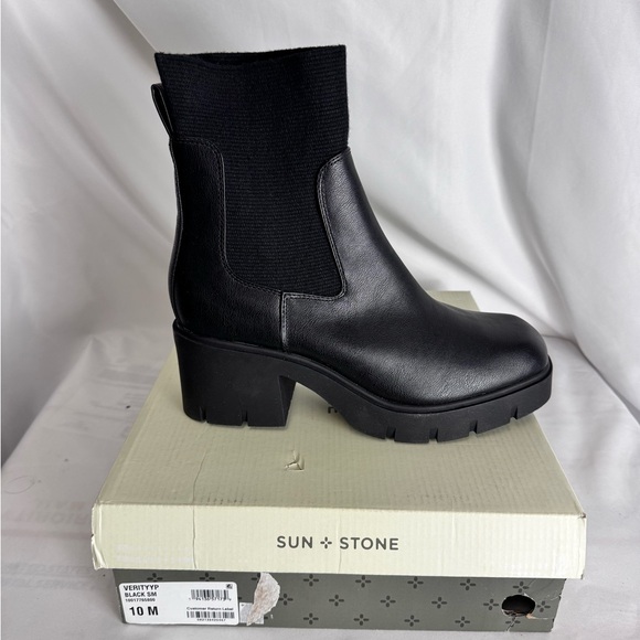 Sun + Stone Women's‎ Black Ankle Boots - Picture 3 of 5